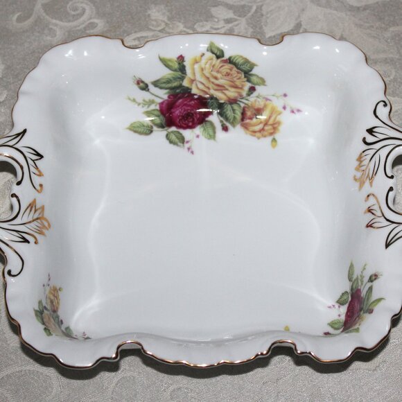 Vintage Floral Ceramic Dish Set - Picture 6 of 9